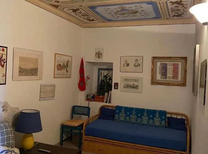 La Casa Di Napoleone Hotel *